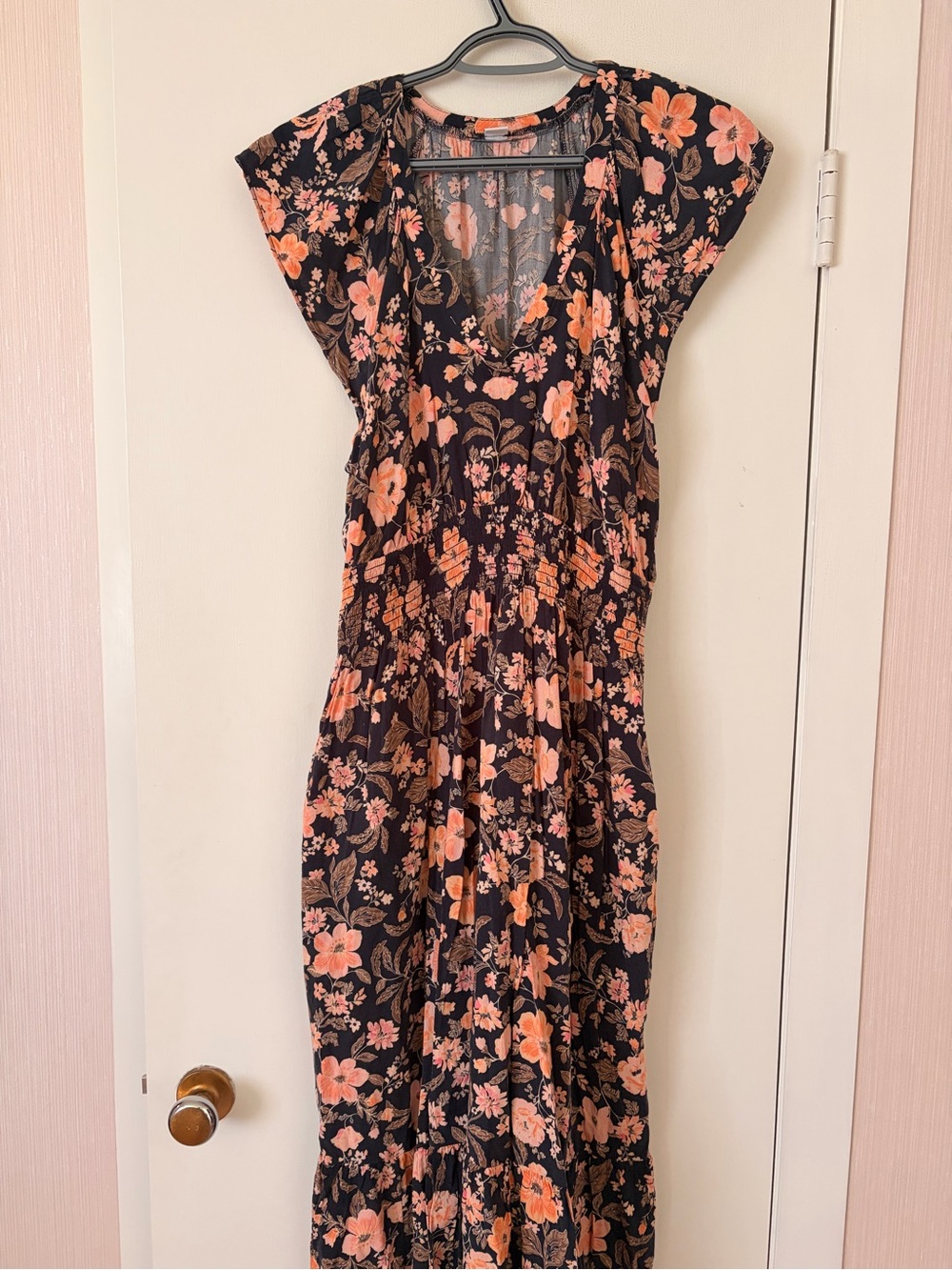 Floral V-Neck Maxi Dress with Peach Blooms